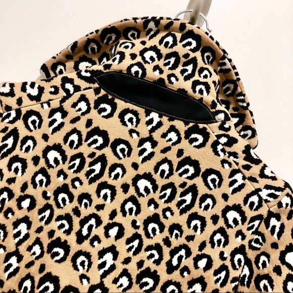 NWOT Tory Burch Animal Print Sweater Blazer XS - Picture 8 of 8